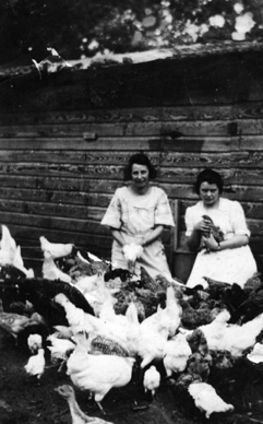 Rosa Curtis and Jewel Wallace - ca 1920 Rosa Curtis and Jewel Wallace - ca 1920
